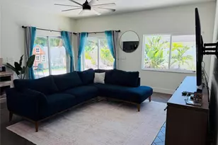 8280 32nd Ave N, Saint Petersburg, FL 33710 - Photo 17