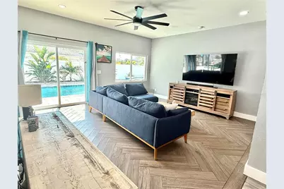 8280 32nd Avenue N, Saint Petersburg, FL 33710 - Photo 9