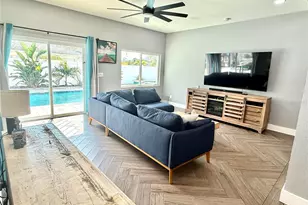 8280 32nd Ave N, Saint Petersburg, FL 33710 - Photo 9