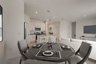 1640 Blue Lagoon Cir, Mascotte, FL 34753 - Photo 5