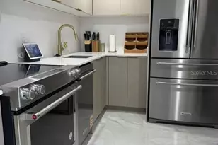 20505 E Country Club Dr, Miami, FL 33180 - Photo 25