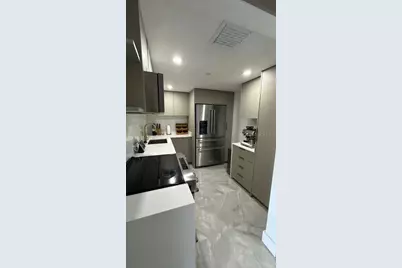 20505 E Country Club Drive #534, Miami, FL 33180 - Photo 7