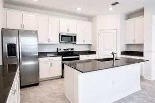 136 Aces High Ln, Davenport, FL 33896 - Photo 3