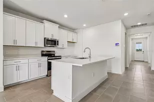 5024 Salado Dr, Saint Cloud, FL 34771 - Photo 9
