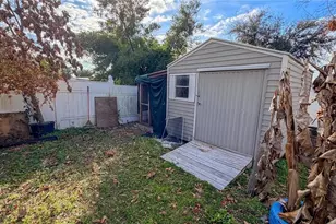 1216 Tivoli Dr, Deltona, FL 32725 - Photo 51