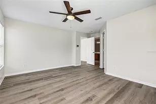 404 Vine Cliff St, Ruskin, FL 33570 - Photo 15