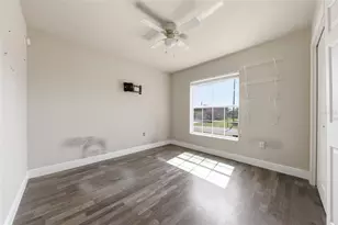 1051 Mystery Cir, Davenport, FL 33837 - Photo 17