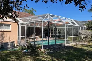 4814 Post Pointe Dr, Sarasota, FL 34233 - Photo 9