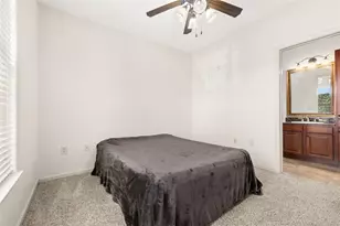 901 Charo Pkwy, Davenport, FL 33897 - Photo 17