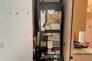 413 Calzada Ct, Lady Lake, FL 32159 - Photo 29