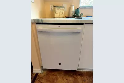 413 Calzada Court, Lady Lake, FL 32159 - Photo 35