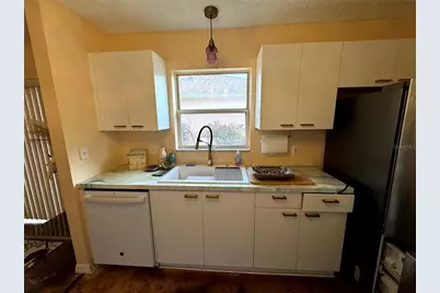 413 Calzada Court, Lady Lake, FL 32159 - Photo 23