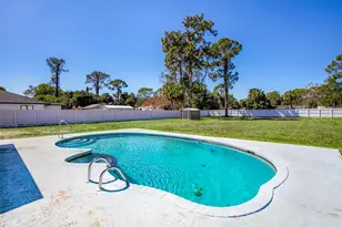 323 Greenwood Ave, Lehigh Acres, FL 33936 - Photo 11