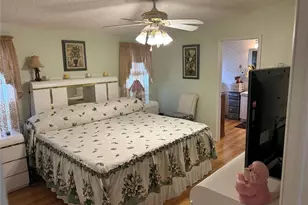 263 Sue Ave, Davenport, FL 33897 - Photo 9