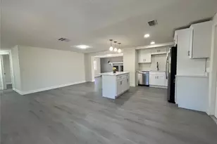 3314 Columbus Dr, Holiday, FL 34691 - Photo 5