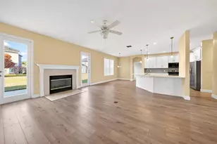 18172 Thornhill Grand Cir, Orlando, FL 32820 - Photo 17