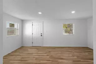 6146 Dahlia Dr, Orlando, FL 32807 - Photo 15