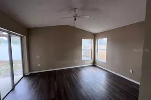 1451 Mohrlake Dr, Brandon, FL 33511 - Photo 7