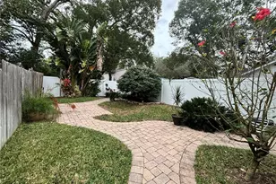 1625 Park Lake St, Orlando, FL 32803 - Photo 25