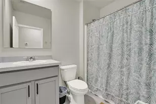 929 August Sky Dr, Deltona, FL 32738 - Photo 13