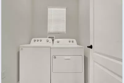 929 August Sky Dr, Deltona, FL 32738 - Photo 15