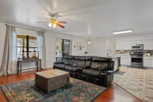 2819 Village Pine Terrace, Orlando, FL 32833 - Photo 5