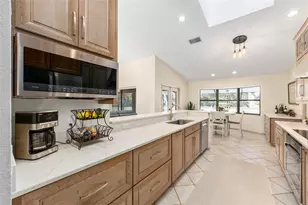 19349 SW 90th Ln Rd, Dunnellon, FL 34432 - Photo 7