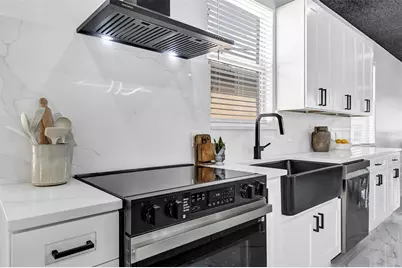 1829 Snaresbrook Way, Orlando, FL 32837 - Photo 17