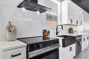 1829 Snaresbrook Way, Orlando, FL 32837 - Photo 17