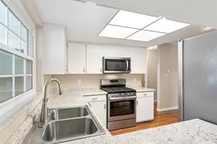 8006 Jozee Cir, Orlando, FL 32836 - Photo 11