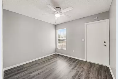 3339 Queens Cove Loop, Winter Haven, FL 33880 - Photo 5