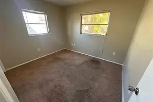 525 Glen Oak Rd, Venice, FL 34293 - Photo 3