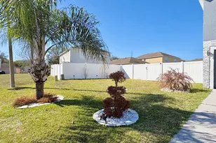 3142 Whispering Trails St, Winter Haven, FL 33884 - Photo 5