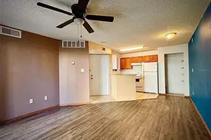 1908 Lake Atriums Cir, Orlando, FL 32839 - Photo 5