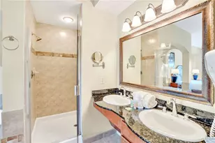 8113 Resort Village Dr, Orlando, FL 32821 - Photo 17