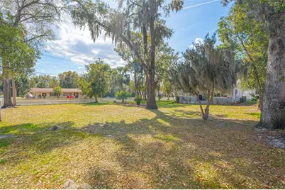 301 N Oak Avenue, Orange City, FL 32763 - Photo 35