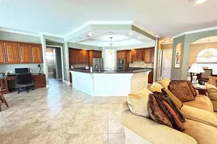 39545 Harbor Hills Blvd, Lady Lake, FL 32159 - Photo 9