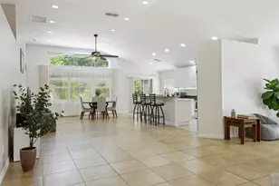13405 Fawn Springs Dr, Tampa, FL 33626 - Photo 9