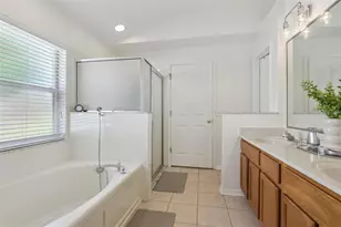 13405 Fawn Springs Dr, Tampa, FL 33626 - Photo 27