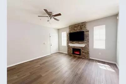 107 Vista Verdi Circle #213, Lake Mary, FL 32746 - Photo 3