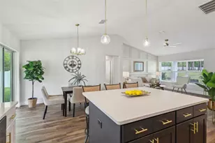 411 W Eridani Ct, Citrus Springs, FL 34434 - Photo 13