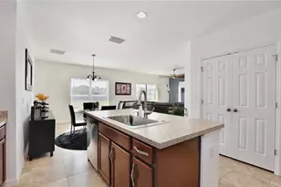 4723 Marcos Cir, Kissimmee, FL 34758 - Photo 7