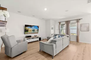 2216 Crossbow St, Minneola, FL 34715 - Photo 7