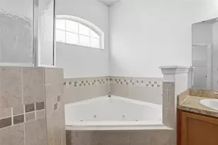 720 Overlook Grove Dr, Winter Haven, FL 33884 - Photo 17