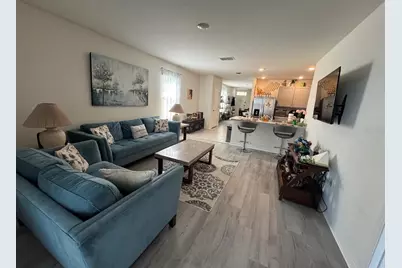 916 E August Sky Drive E, Deltona, FL 32738 - Photo 5