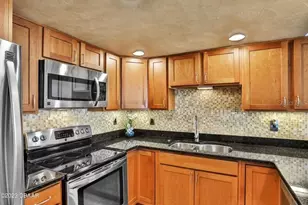 2947 S Atlantic Ave, Daytona Beach, FL 32118 - Photo 7