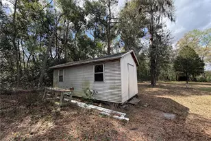 7556 SE 123rd Ln, Belleview, FL 34420 - Photo 13