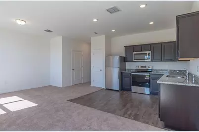 394 Madison Drive, Davenport, FL 33837 - Photo 7