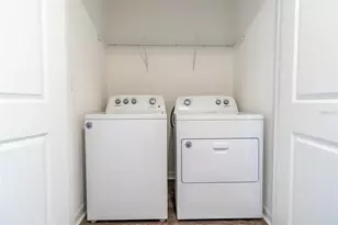 394 Madison Dr, Davenport, FL 33837 - Photo 15