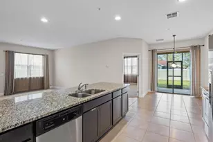 2312 Seven Oaks Dr, Saint Cloud, FL 34772 - Photo 9